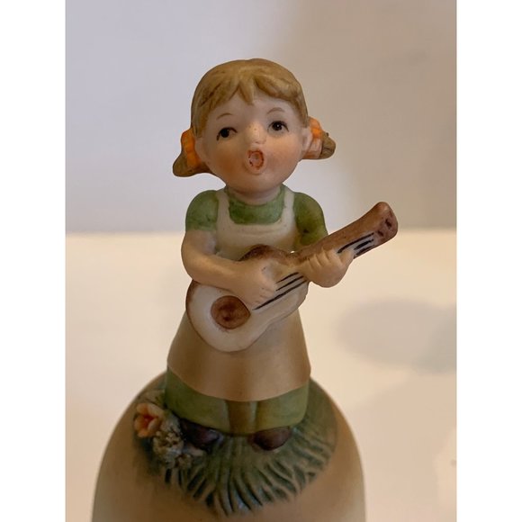 Vintage Napcoware Girl Guitar Bell - Taiwan - 5” - Hand Decorated - Picture 2 of 5